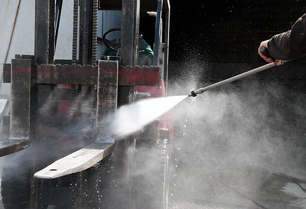 Best Concrete Pressure Washing  in Montara, CA